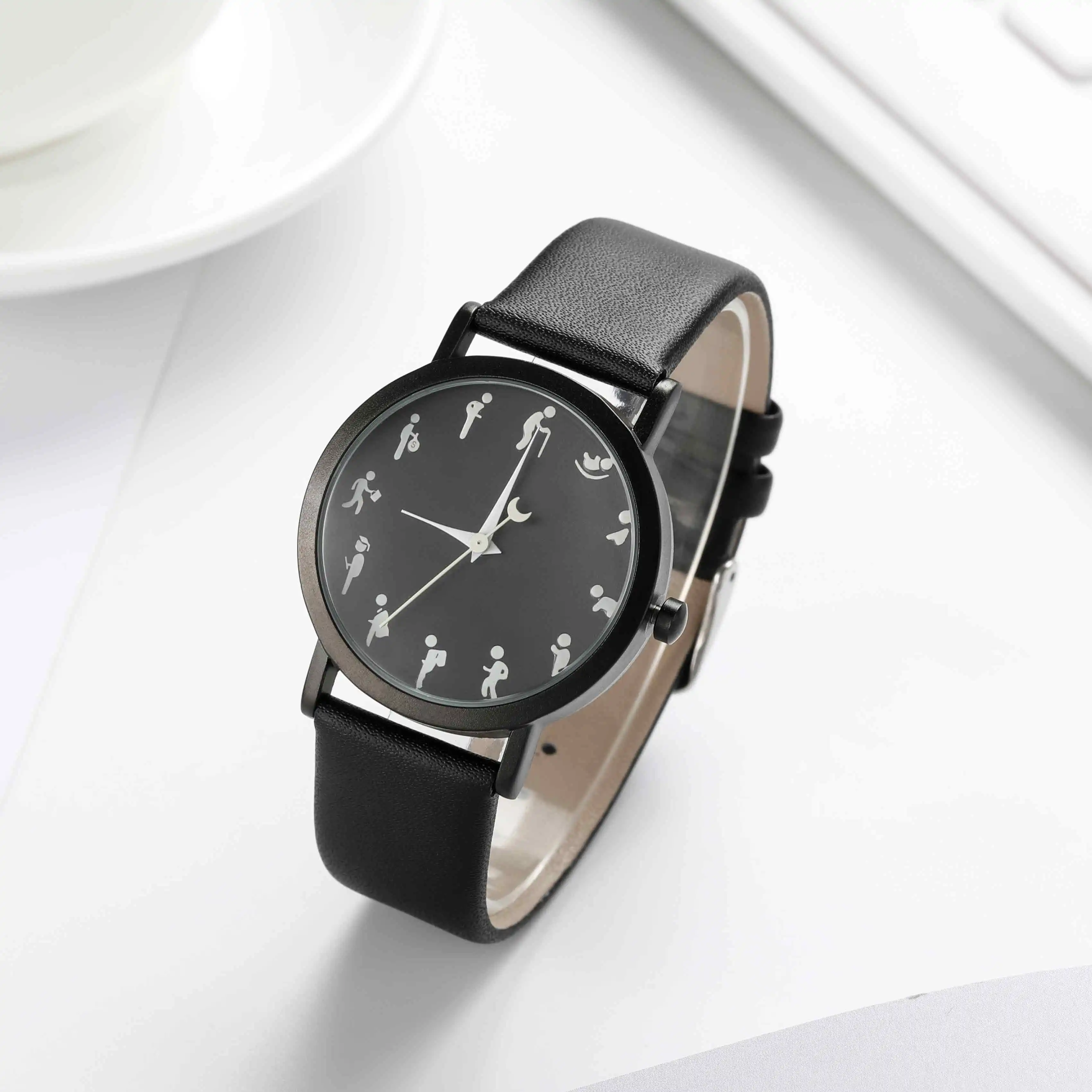 Кварцевые женские повседневные часы черного и белого цвета модные кожаные