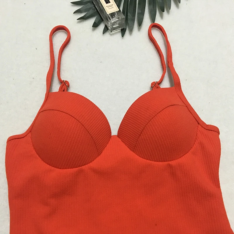 Bikinx ребристые красный ванный комплект для женщин, Глубокий v женский купальник Push up пикантные купальники для малышек микро БИК