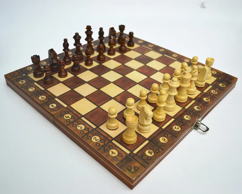 

Foreign Trade Hot Selling High Grade Wood Magnetism 3 and 1 Chess Set Wood Fold Chess 24x24x2cm