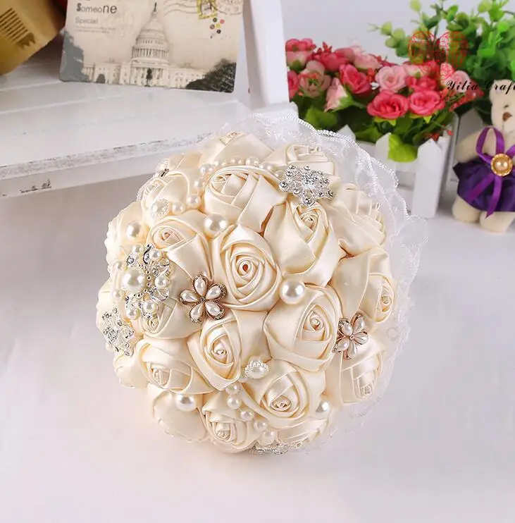 AYiCuthia Gorgeous Beaded Pearl Wedding Bouquet Ivory Rose Bridesmaid Flowers Artificial Bridal Bouquets S22 | Свадьбы и торжества