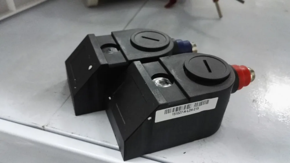 Фиксированный ультразвуковой расходомер Φ с M2 (TDS 100F) настенный креплением