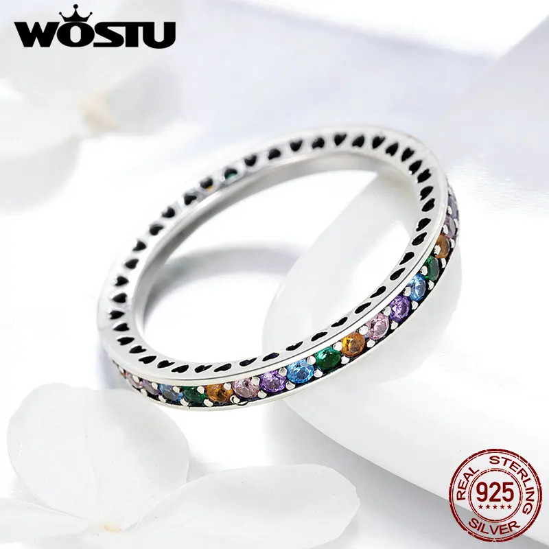 Женское кольцо из серебра 925 пробы с разноцветным фианитом | Украшения и
