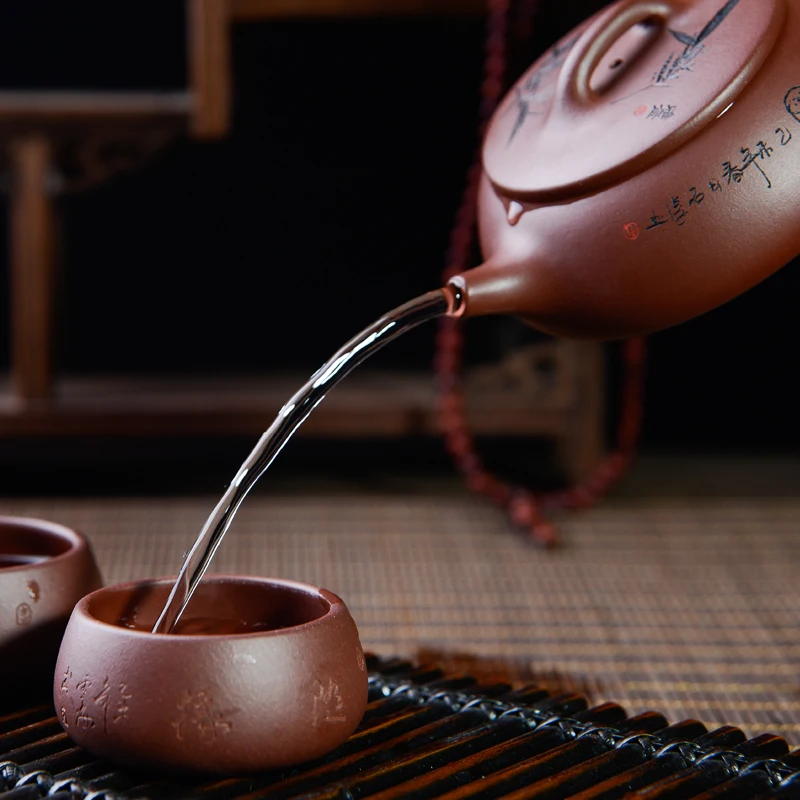 

140ML Yixing Authentic Purple Clay Vintage Teapot All Handmade Zisha Stone Scoop Pot Small Capacity Raw Ore Black Tea Kettles