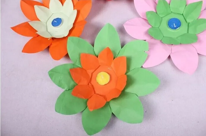 

30pcs/lot Valentine Candles Lanterns Wedding Wishing Water Flower Water Floating Lantern Lotus Flower Lamp Ornament