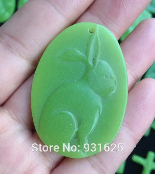 

Rarely Natural Stone Fluorite Carved Lucky Zodiac Rabbit Pendant + Rope Necklace Glow in Dark luminous stones Fashion Jewelry