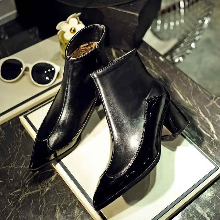 Весенняя женская обувь винтажные женские ботинки с острым носком Модные