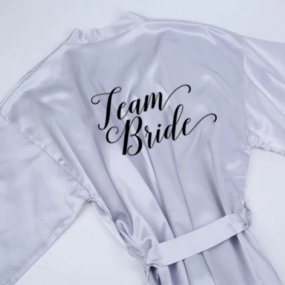 team bride Sisbigdey; Соблазнительные туфли с серебряными халат пижамы для невест получать халат замужем невесты свадебное белье мама сестра из халат атласный - Цвет: team bride