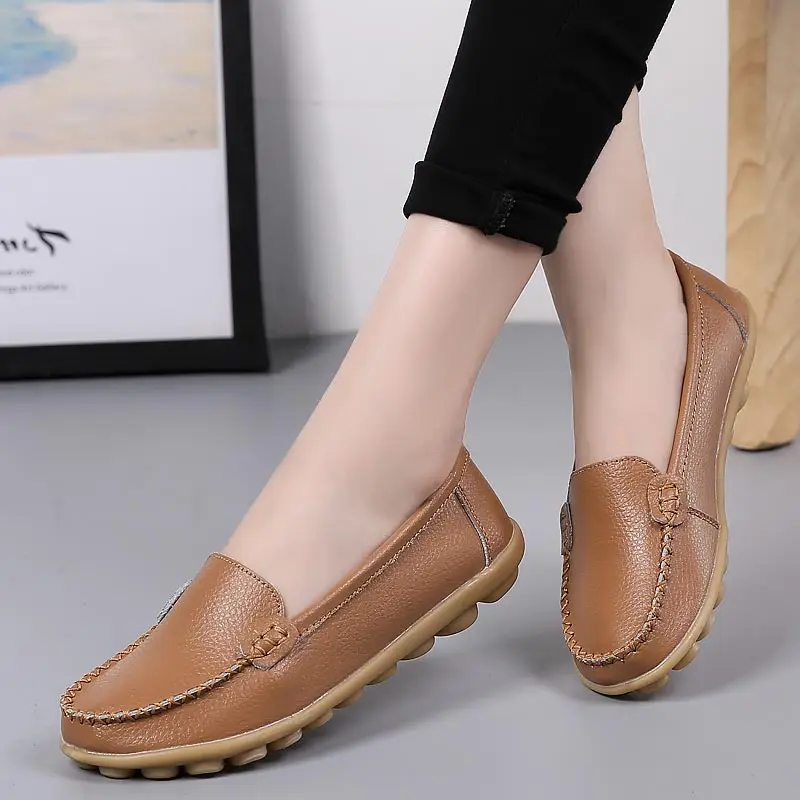 Light Brown Повседневная обувь; женская обувь на плоской подошве; Новинка года; однотонные кожаные туфли на плоской подошве; женские лоферы; модная женская обувь без застежки; zapatos de mujer; размера плюс - Цвет: Light Brown
