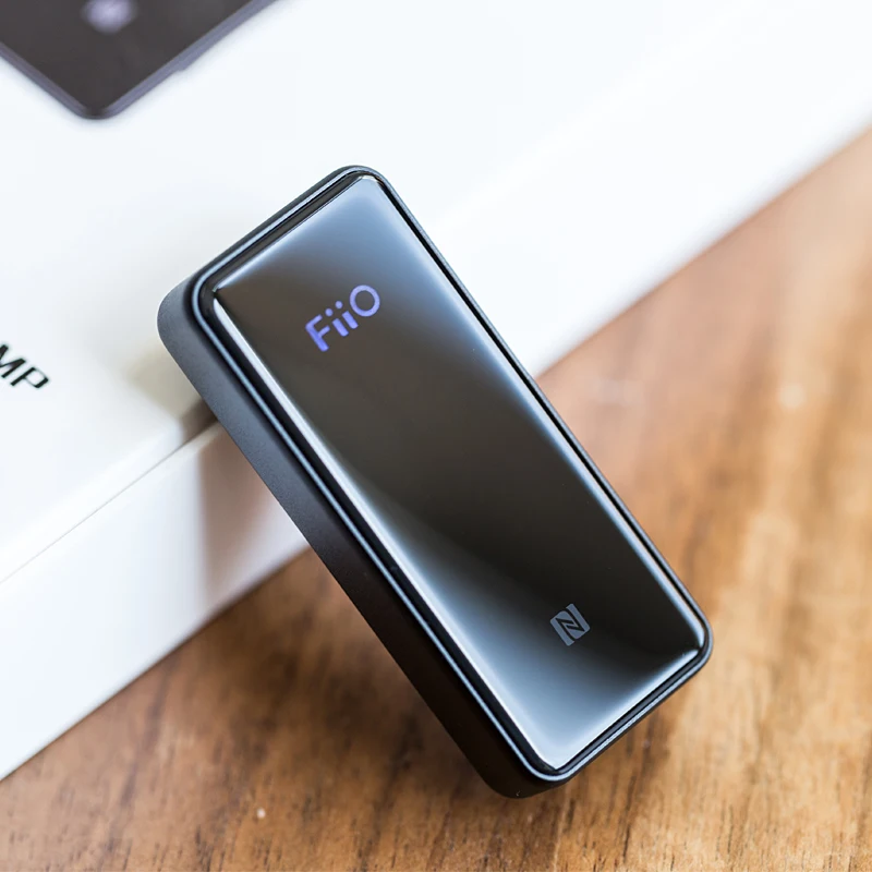 FIIO BTR3 Bluetooth приемник 4,2 aptXLL беспроводной Bluetooth аудио приемник 3,5 мм Автомобильный Aux Bluetooth адаптер для динамика наушников