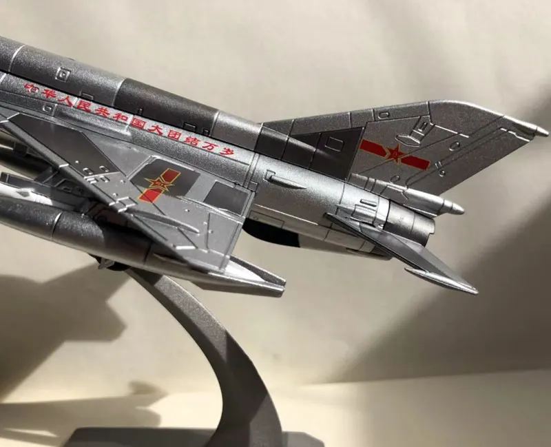 Wltk 1/72 весы военная модель игрушки ВВС НОАК МиГ-21 Fishbed боец литой металлический самолет модель игрушка для формирования коллекций, подарков для детей