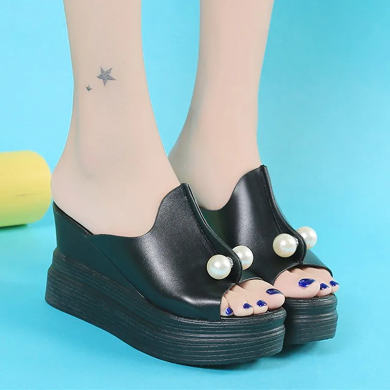 Женские сандалии 2021 Летние Стильные женские шлепанцы Модные на платформе