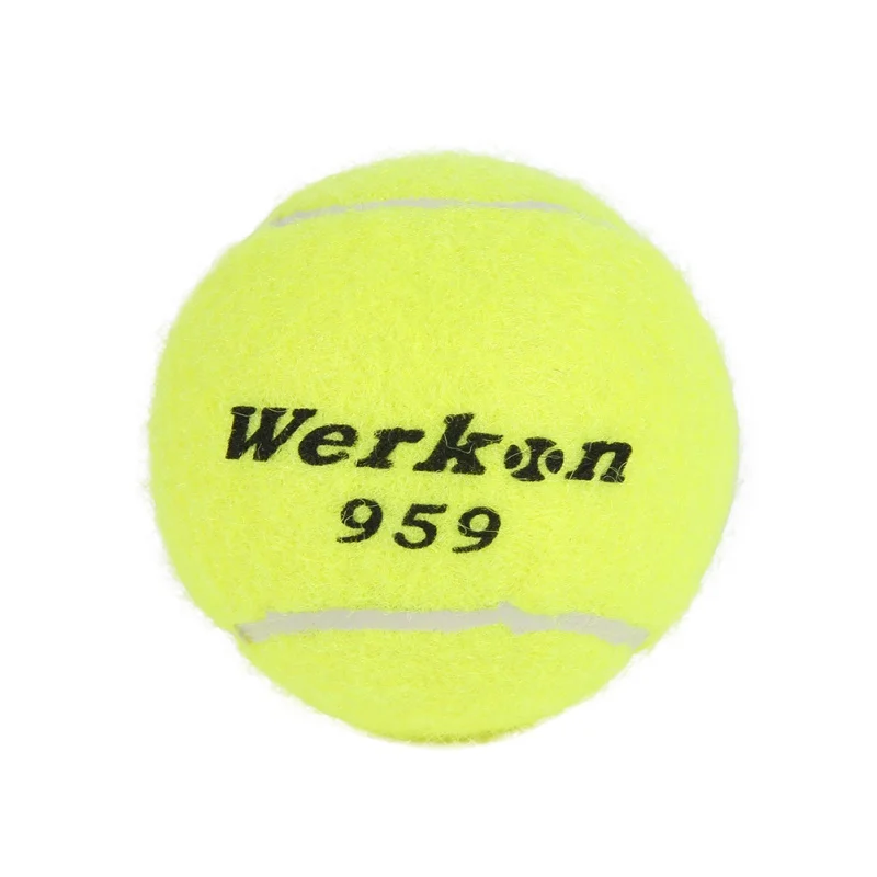Теннисный тренировочный мяч и резиновая лента для тренировок