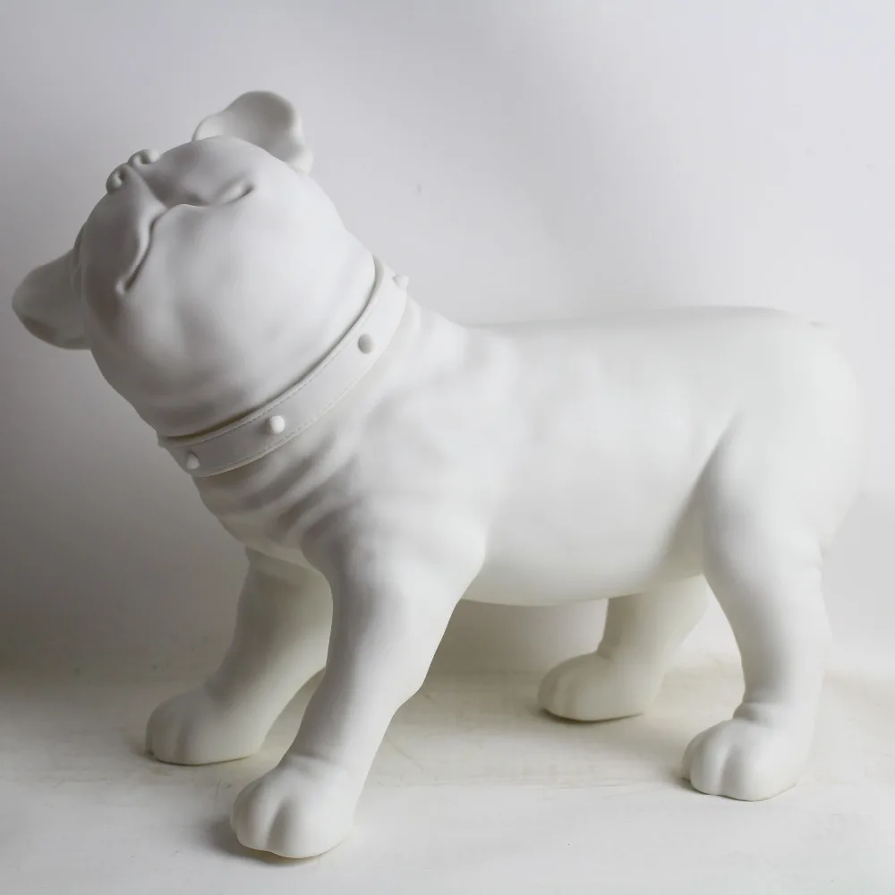 Белый пластиковый фон с изображением французского бульдога|mannequins sale|mannequins for