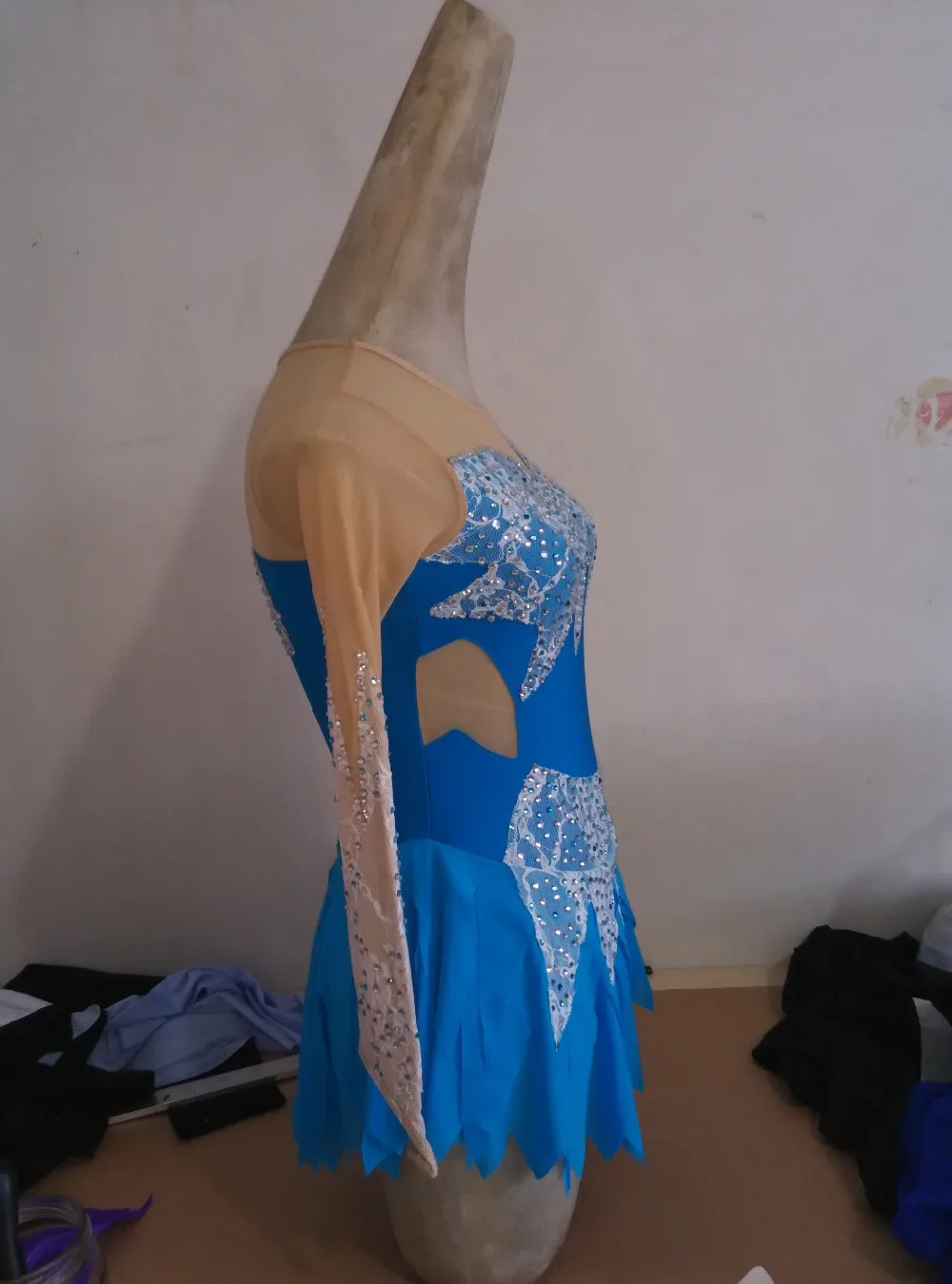 Бесплатная доставка skybluefigure платье для катания на коньках/Baton Twirling/танцевальный