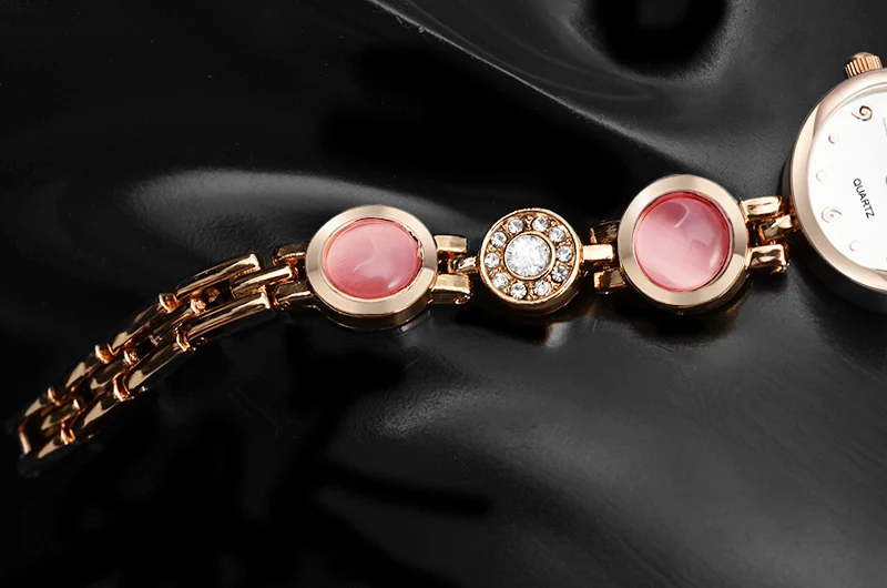 2020 new hot sell brand soxy women wrist watch fashion unique designer women bracelet watch popular style women quartz watches free global shipping