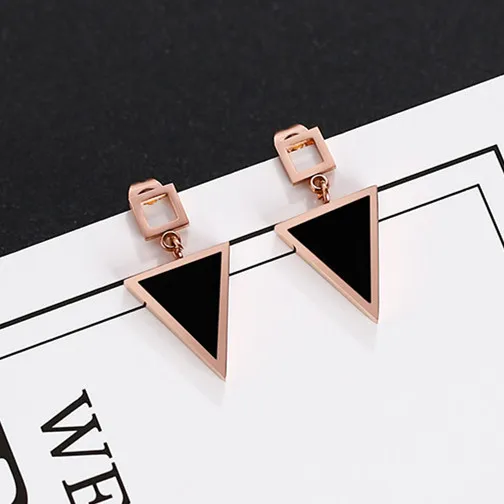 2017 женские серьги простые геометрические милый треугольник Букле д 'Орель