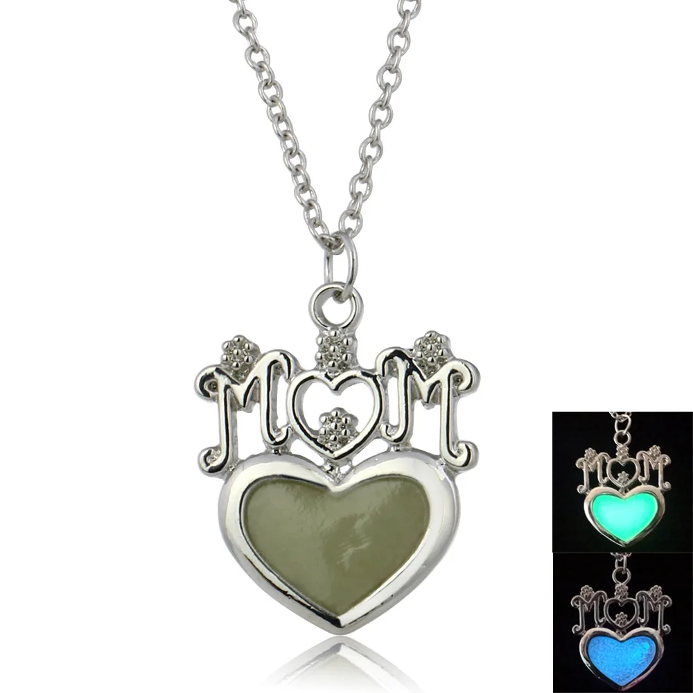 

Модный дизайн Love Mum, светящееся серебряное ожерелье с подвеской 18 дюймов, флуоресцентная дешевая светится в темноте для мамы