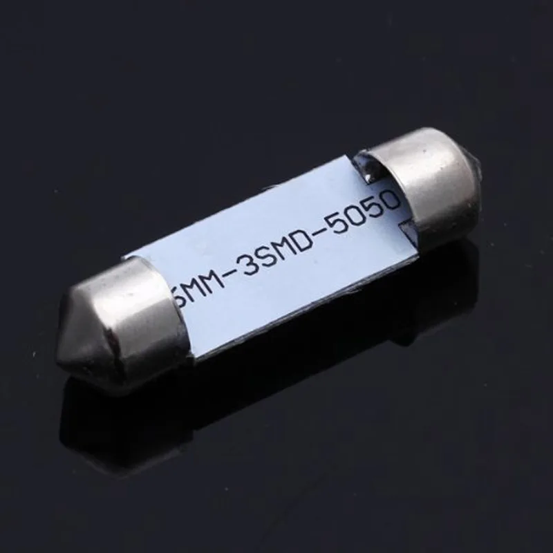 Фото SPEVERT белый 36 мм 5050SMD C5W 3 LED гирлянда лампы Купол огни Крытый челнок лампы 36mm led SPEVERT белый 36 мм 5050SMD C5W 3 LED гирлянда лампы Купол огни Крытый челнок лампы 36mm led
