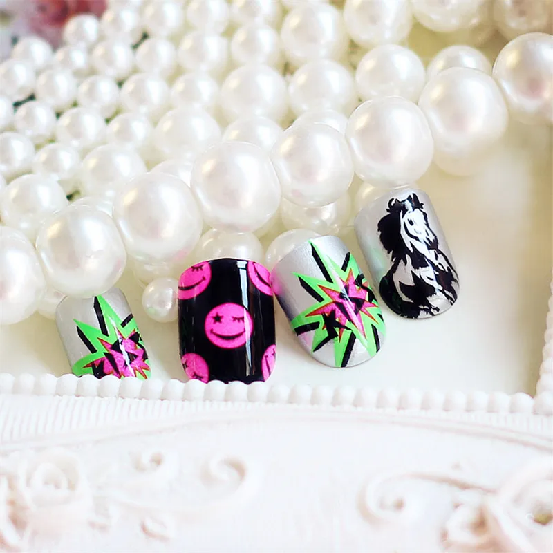 Новинка 2017 искусственные ногти 24 шт./компл. Детские Короткие декоративные с