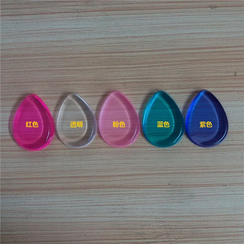Спонж-пуховка для макияжа в форме капли воды для жидкой основы BB& CC Cream beauty tools первой необходимости силиконовый maquiagem 1 шт