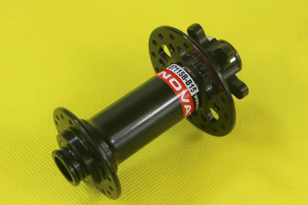 Novatec D791SB B15 boost disc передний концентратор O.L.D. 110 мм x 15 через ось 32 отверстия черный