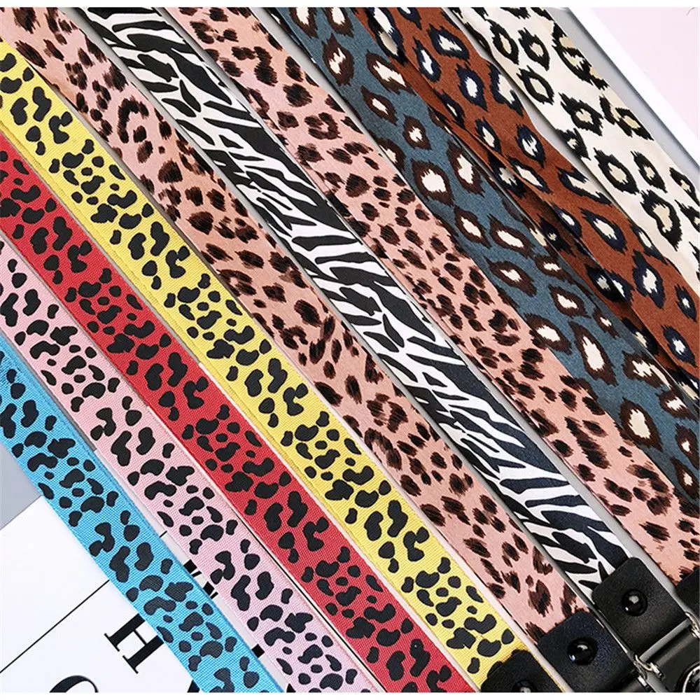 1 шт. выдвижной держатель для карт катушка значка сексуальный леопардовый принт