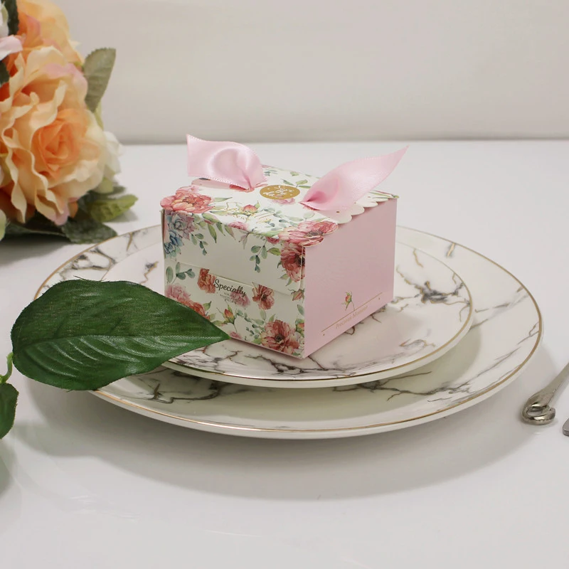 50pcs Floral Wedding Favour Sweet Cake Candy Gift Box Bags Birthday Party Decor | Дом и сад
