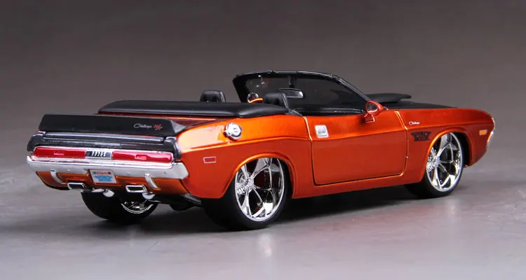 Maisto 1:24 1970 Dodge Challenger R/T трансформер литая под давлением модель автомобиля игрушка для детей Подарки Новинка в коробке