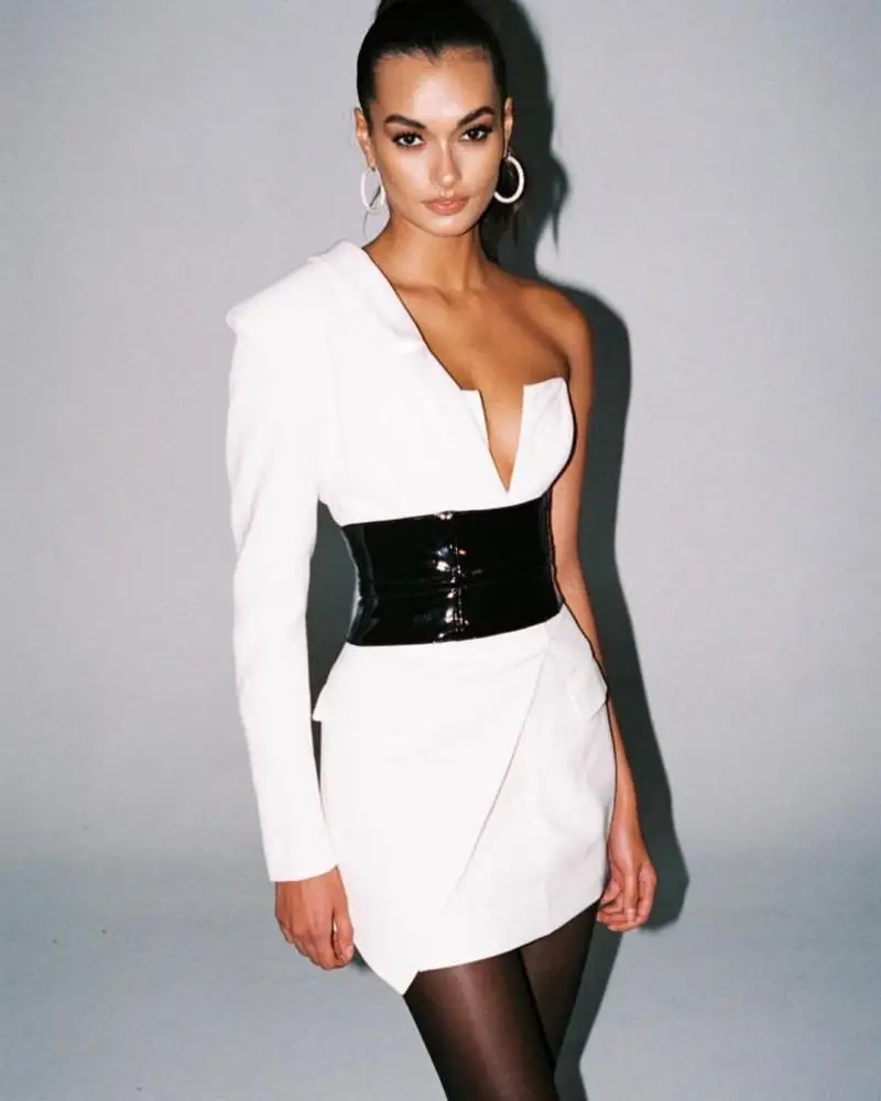 INS/Женская обувь Новое поступление черного и белого цвета из крепа на одно плечо с