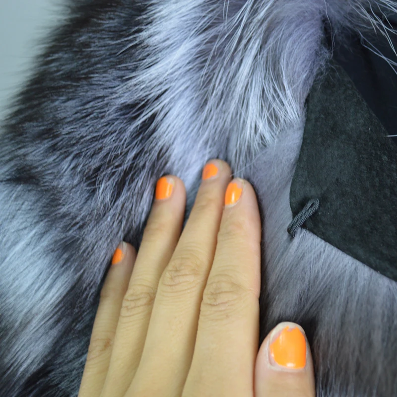 Женское пальто из цельного натурального меха облегающие безрукавки шкуры черно