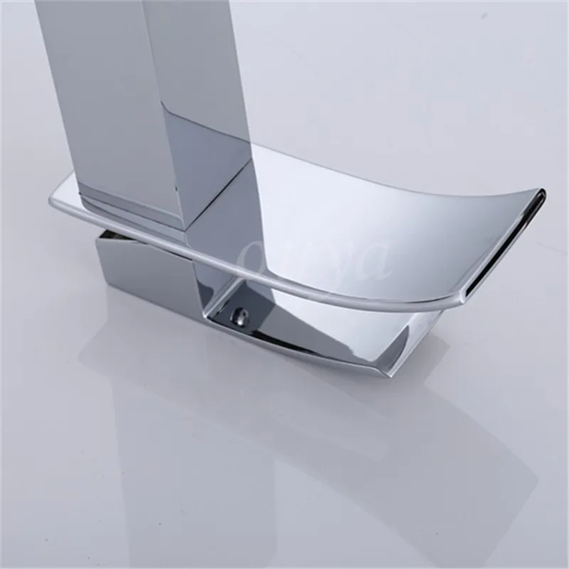 Высококачественный хромированный кран водопад для раковины с одной ручкой и