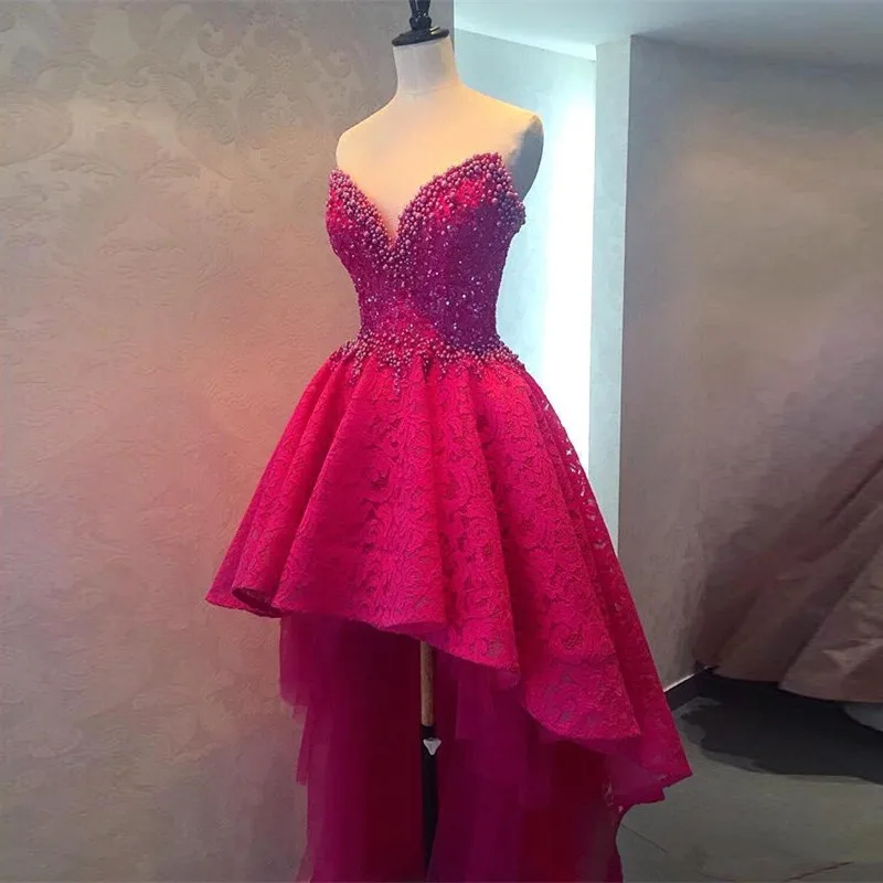 2017 Высокий Низкий Фуксия Кружева Пром Платья Бисером Милая Шеи Короткий Передний