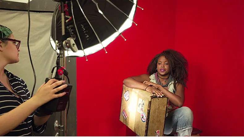 Параболическая фотография Мягкий отражатель купол мини multi bone софтбокс CD50 |