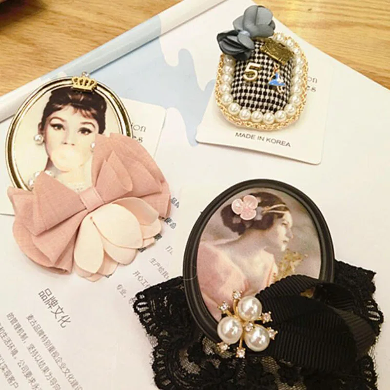 

Square Vintage Gothic Style Head Statue Cameo Brooch SImulated-Pearl Rhinestone Enamel Brooch for Women Brooches Pin Jewelry