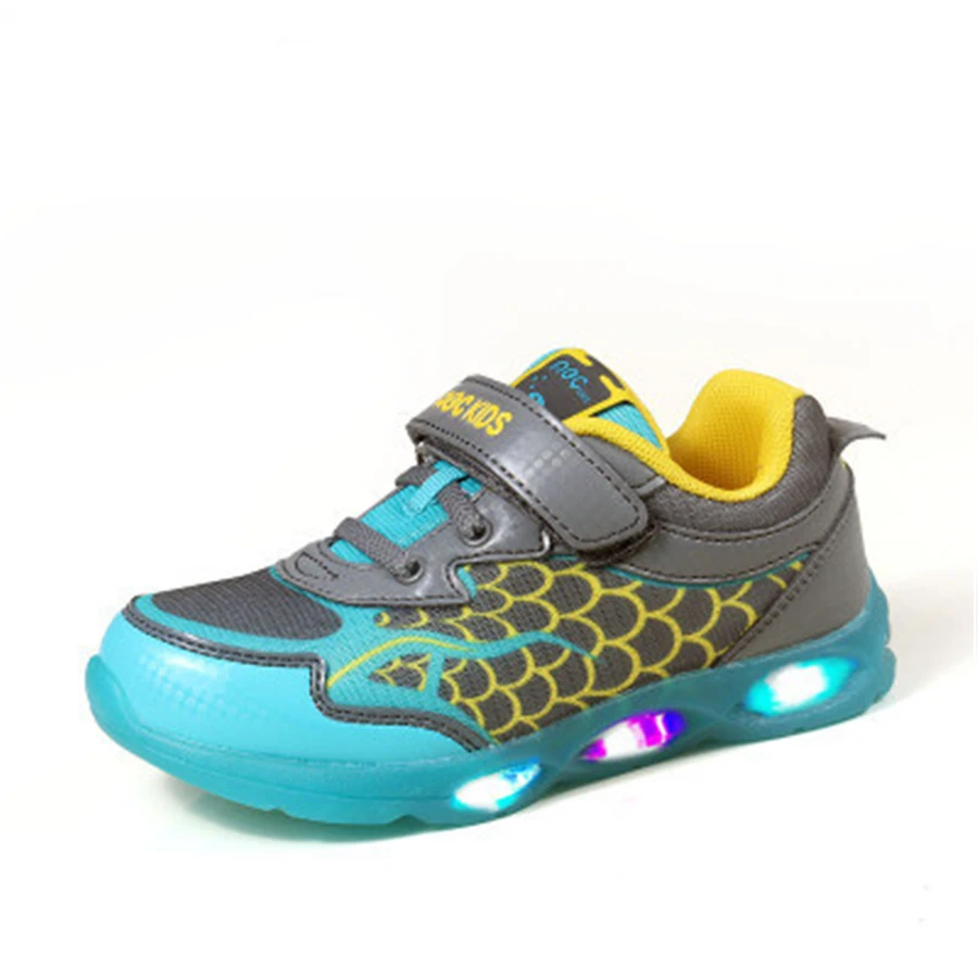 Children shoes with light 2017 мода дети мальчики повседневная световой водить детей