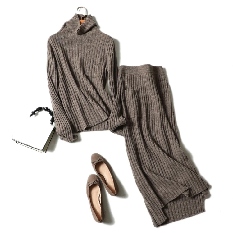 Женские трикотажные костюмы из козы и кашемира с вогнутыми полосками пуловер