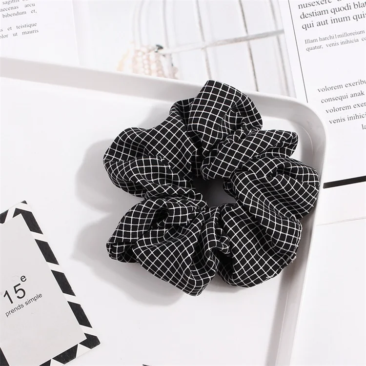 38 Новое поступление модные женские атласные резинки для волос с жемчугом яркие цвета резинки для волос для девушек аксессуары для волос конский хвост держатель - Цвет: 38