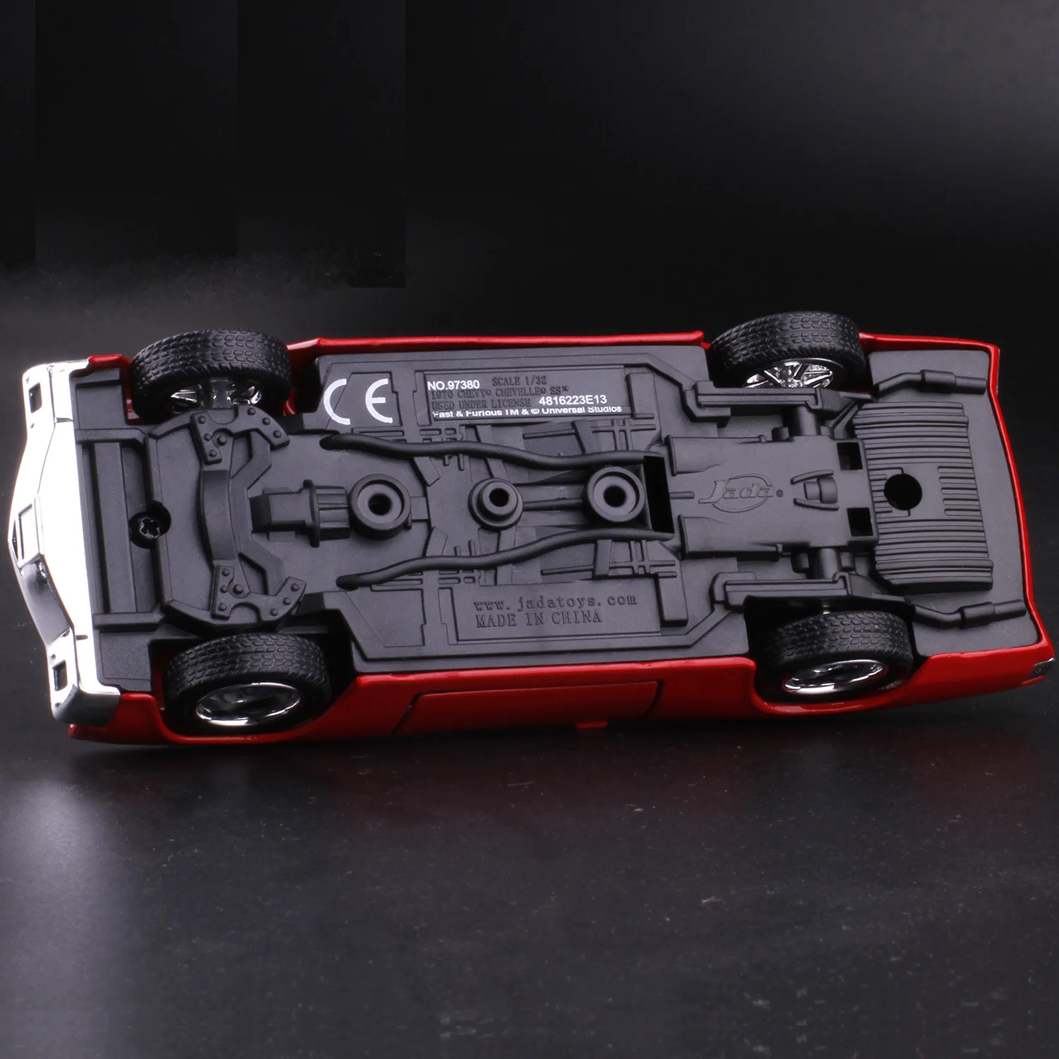 Фирменная Новинка JADA 1/32 масштаб автомобиля игрушки быстро и Форсаж DOM 1970 Chevy Chevelle