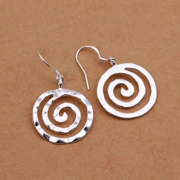 Новинка 2017 года. Женские сережки с серебряным покрытием. Серьги круглой нитью.