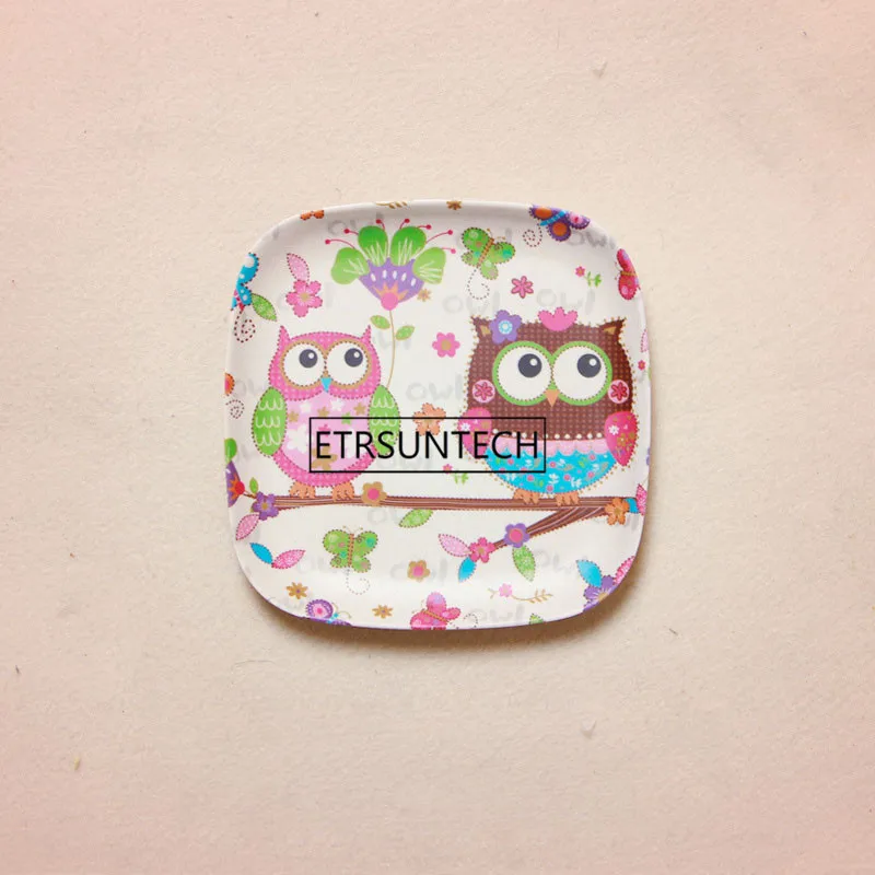 Квадратная тарелка из бамбукового волокна с мультипликационным рисунком