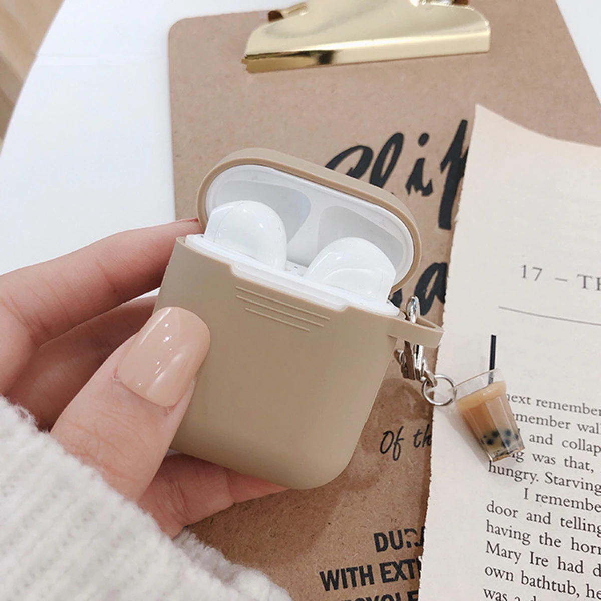 Силиконовый чехол для AirPods, защитный чехол для Apple Airpod, чехол для зарядки, спортивные наушники, висячая пряжка, силиконовый чехол