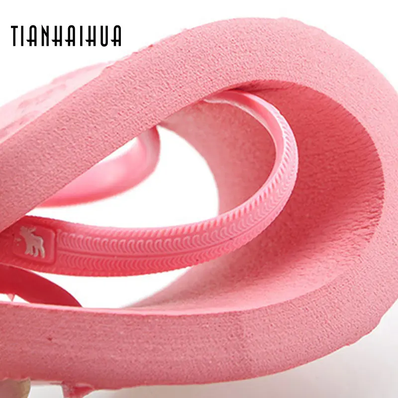 Для женщин тапочки Лето 2018 плоские Твердые Сандалии Вьетнамки Pinkycolor пляжная