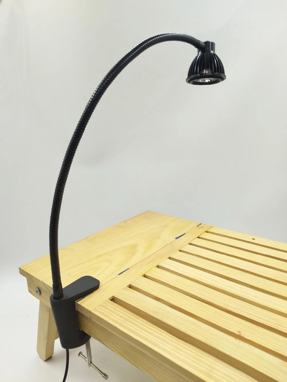 5W 110V 220V «гусиная шея» Светодиодная лампа с фиксатором (art.: 7b10d7565) - 7b10d7565