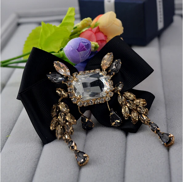 Модная большая брошь цвета шампанского с австрийским кристаллом Стразы