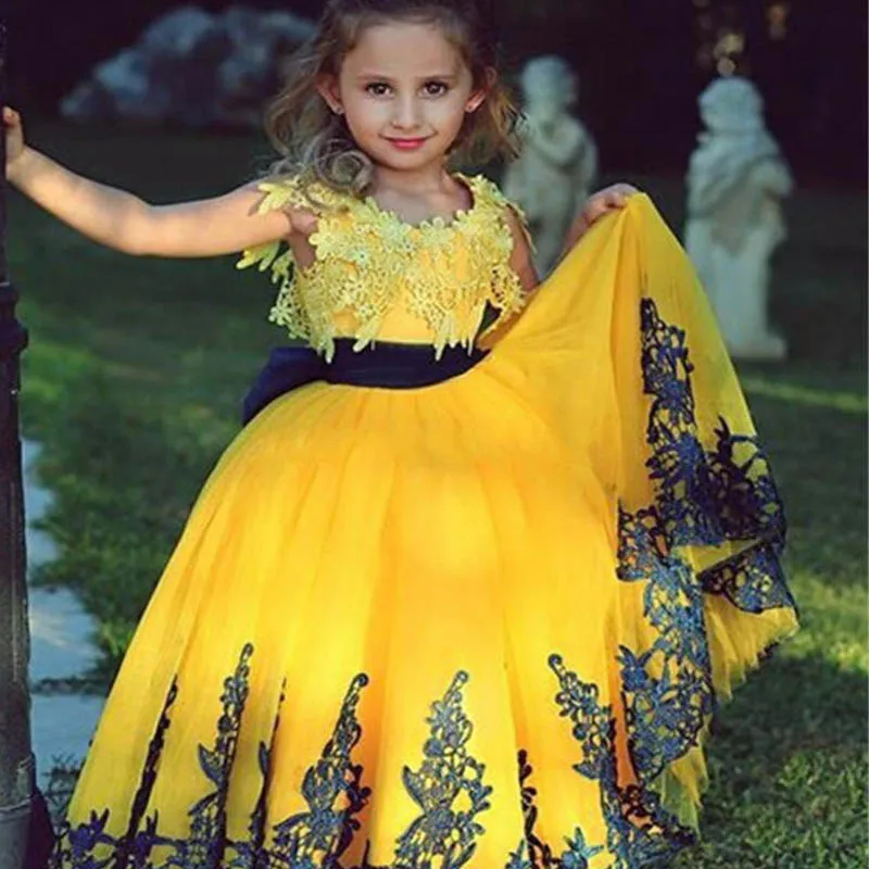 Желтое бальное платье с цветочным узором для девочек кружевное аппликацией