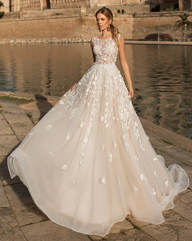 

Princess Wedding Dress 2019 Lace Appliqued With 3D Flowers Bride Dress Light Champagne Long Train Boho Wedding Gown Custom Made