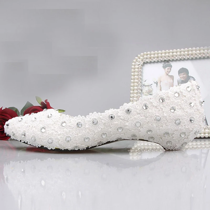 Белые кружевные свадебные туфли на низком каблуке 1 дюйм женские вечерние для