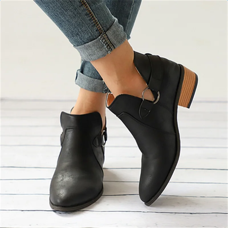 black HEE GRAND/женские зимние ботинки с металлическим украшением; женские повседневные ботильоны без застежки; обувь на платформе; женская обувь на толстой резиновой подошве; XWX7057 - Цвет: black