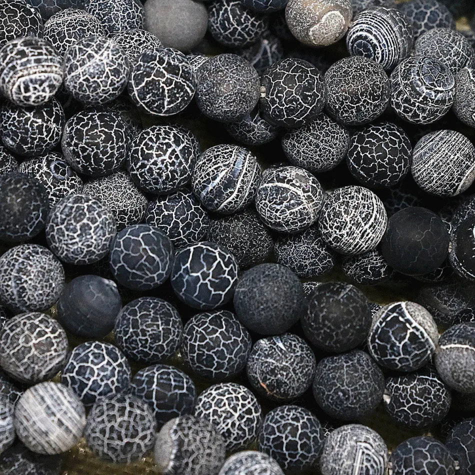 Натуральный Камень Черный выветривающийся матовый агатовый сердолик круглые