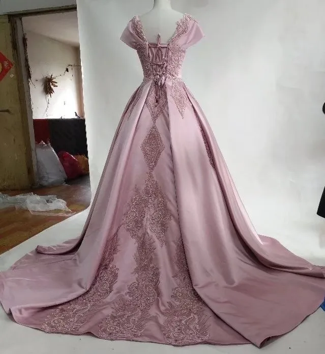 CloverBridal 2017 пыльный розовый вышитый бисером прямоугольный узор винтажные